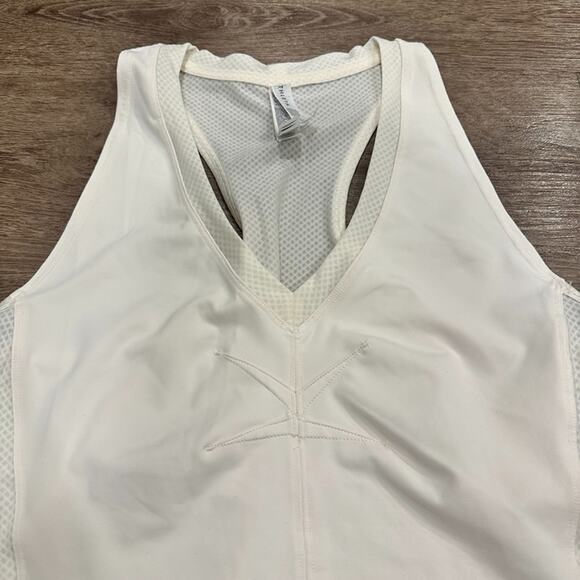 Athleta Legend Tank‎ Womens Small Cream White Racerback Athletic Allyson Fenix - Picture 2 of 7